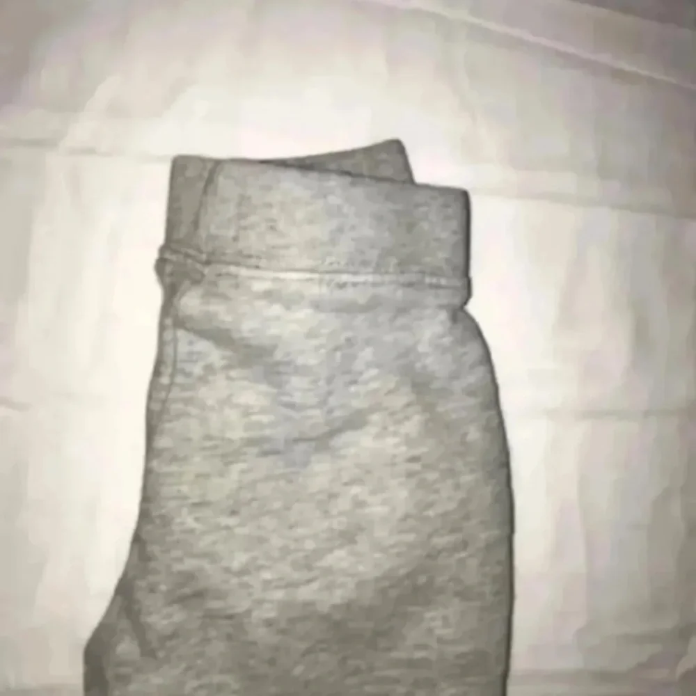 Baby Gap Sweatpants - Picture 3 of 6
